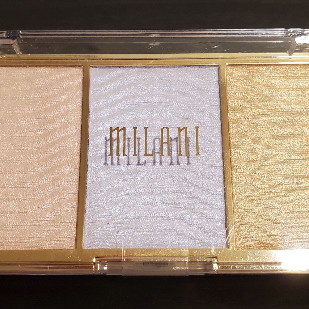 Milani 02 Stellar Lights highlighter pallette